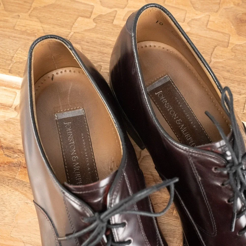 Johnston & Murphy contact shoes positive